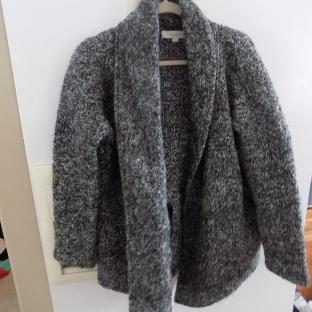 Loft Gray thick knit cardigan oversized xs s acrylic wool
